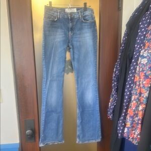 H&M distressed Women's Blue Jeans